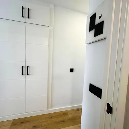 Floor Sea View With Seasonal Pool Walking Distance To The By Namaste Elite Apartment