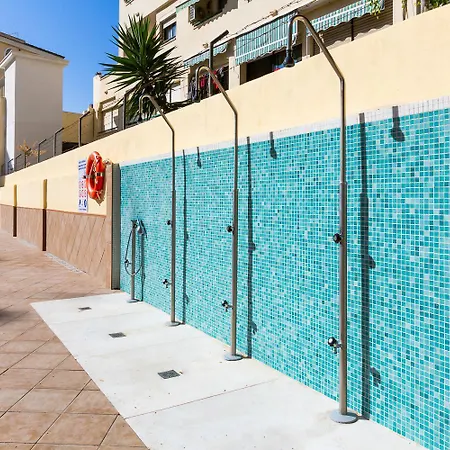 Floor Sea View With Seasonal Pool Walking Distance To The By Namaste Elite * Torremolinos