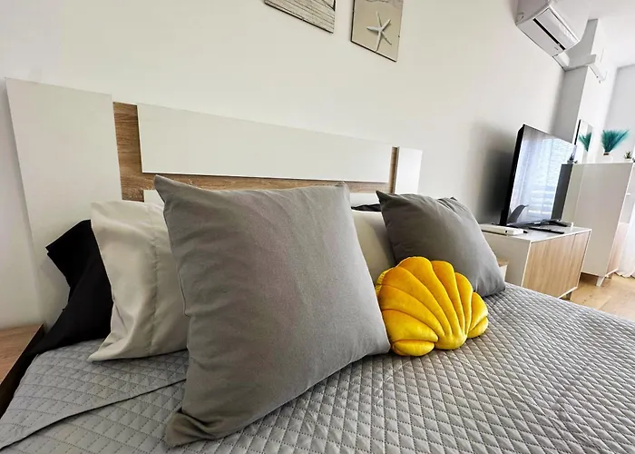 Floor Sea View With Seasonal Pool Walking Distance To The By Namaste Elite